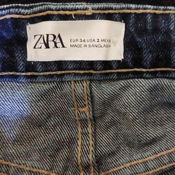 Shorts - Picture 5 of 9